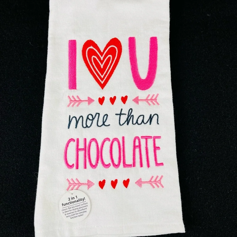 NWT Valentines Day Kitchen Hand Towel Embroidered White Red Pink RN# 48711